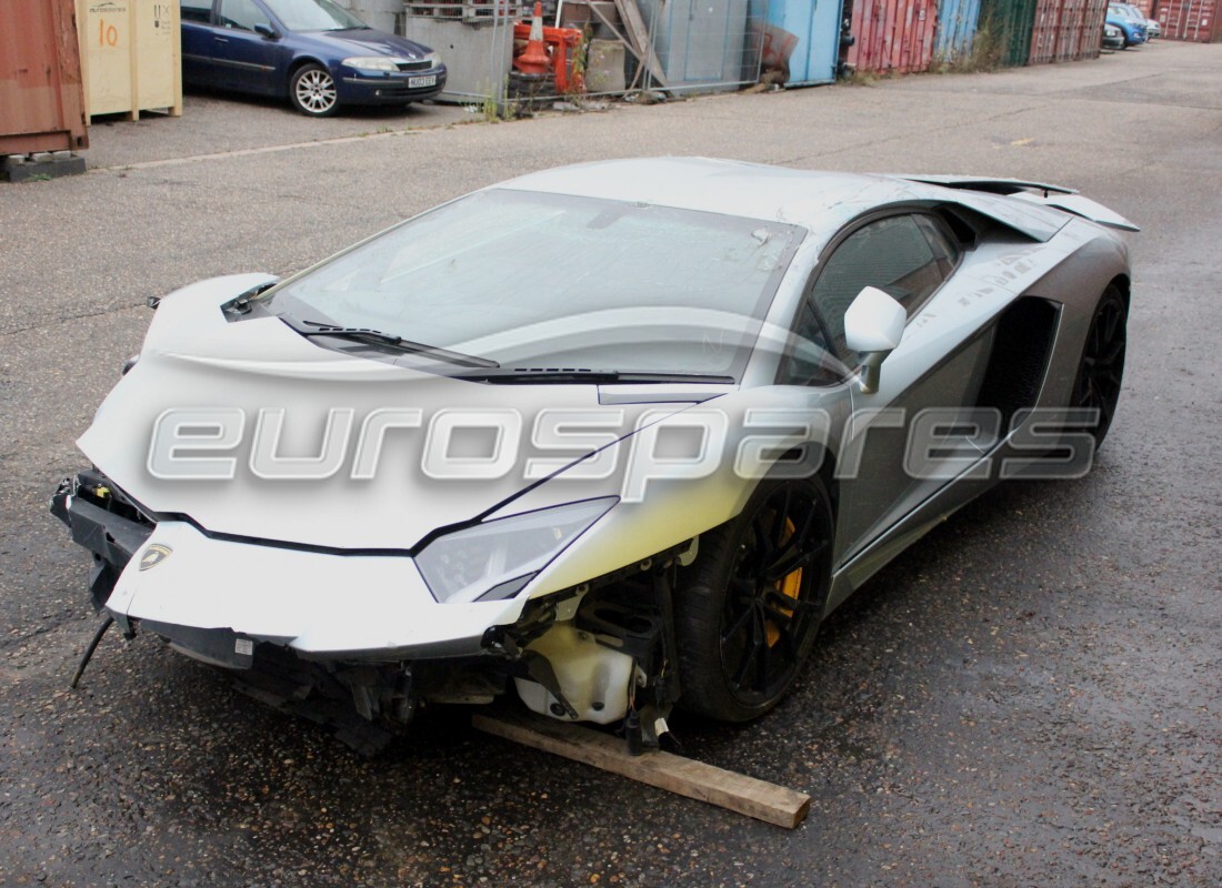 Lamborghini LP700-4 COUPE (2014) with 8,926 Miles, being prepared for breaking #1