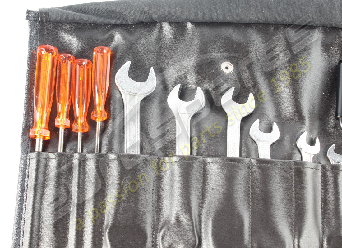 NEW Ferrari TOOL KIT. PART NUMBER 123254 (3)