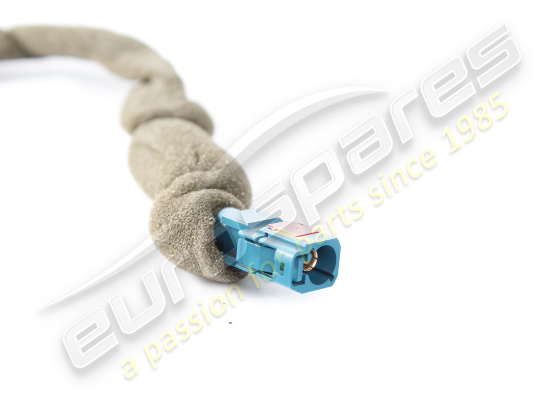 used maserati gps antenna with cable. part number 198832 (3)
