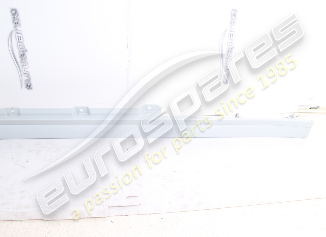 new ferrari side sill rh part number 66859110 (3)