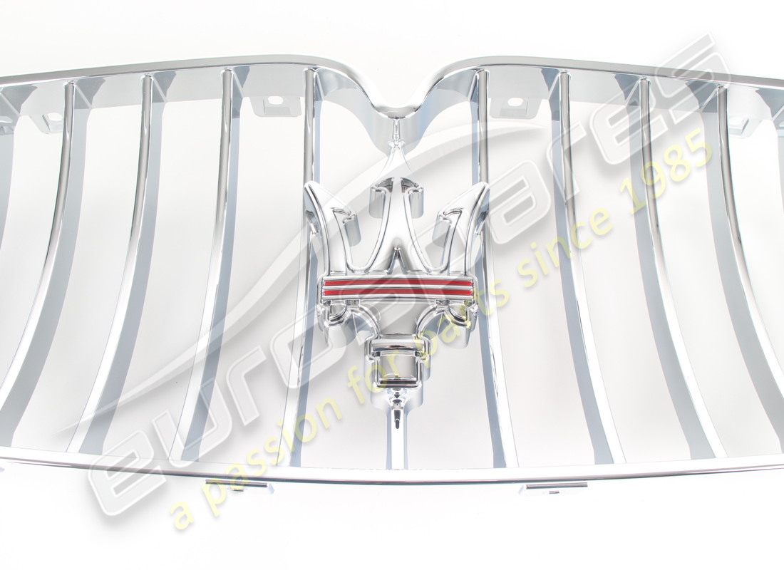 new maserati complete front grill. part number 85110700 (2)