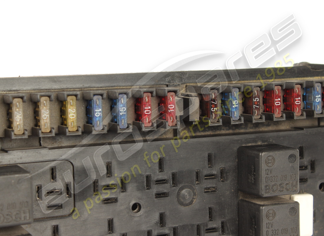 used ferrari fuse/relay board assembly. part number 161550 (2)