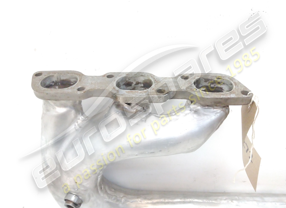new ferrari lh rear manifold. part number 123272 (2)