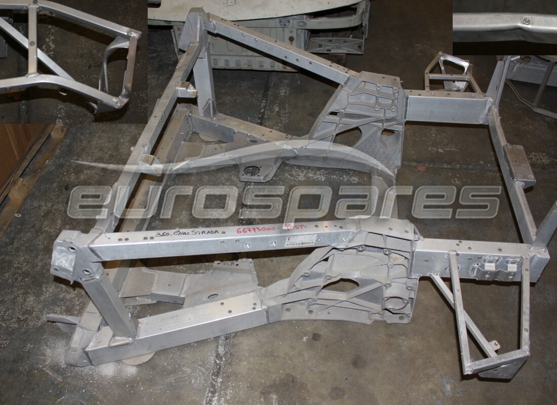 new ferrari rear frame complete. part number 67607000 (1)