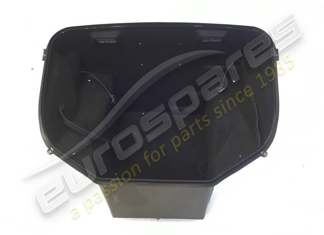 new ferrari complete luggage compartment t. part number 87736600 (2)