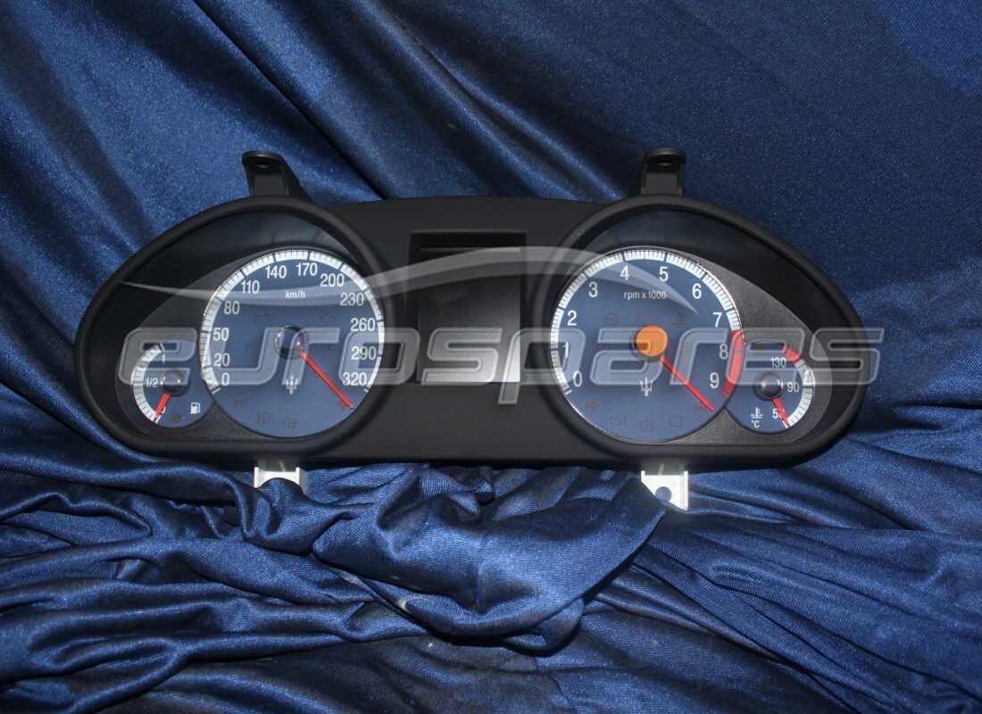 new maserati instrument panel, km m139. part number 229334 (1)