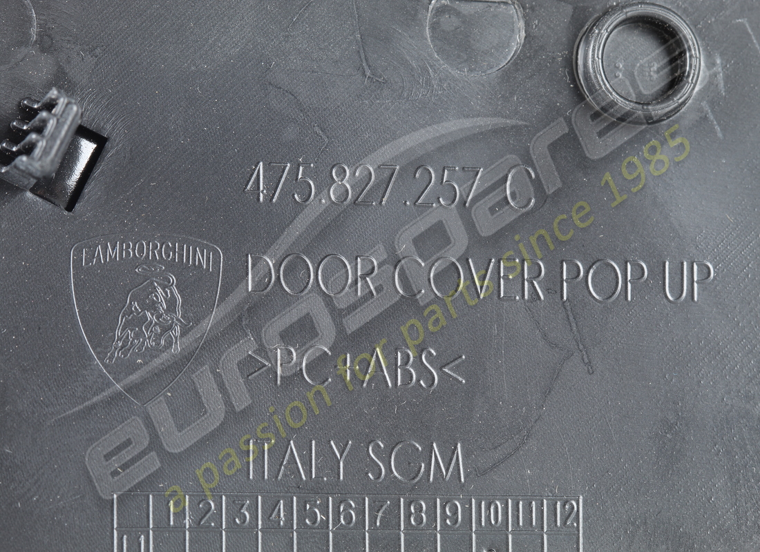 NEW LAMBORGHINI LH POP UP COVER. PART NUMBER 475827257C (3) new lamborghini lh pop up cover. part number 475827257c (3)