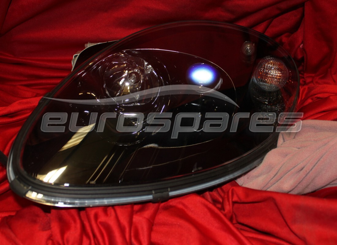 NEW Ferrari LH HEADLIGHT ''BLACK'' . PART NUMBER 72001471 (1)