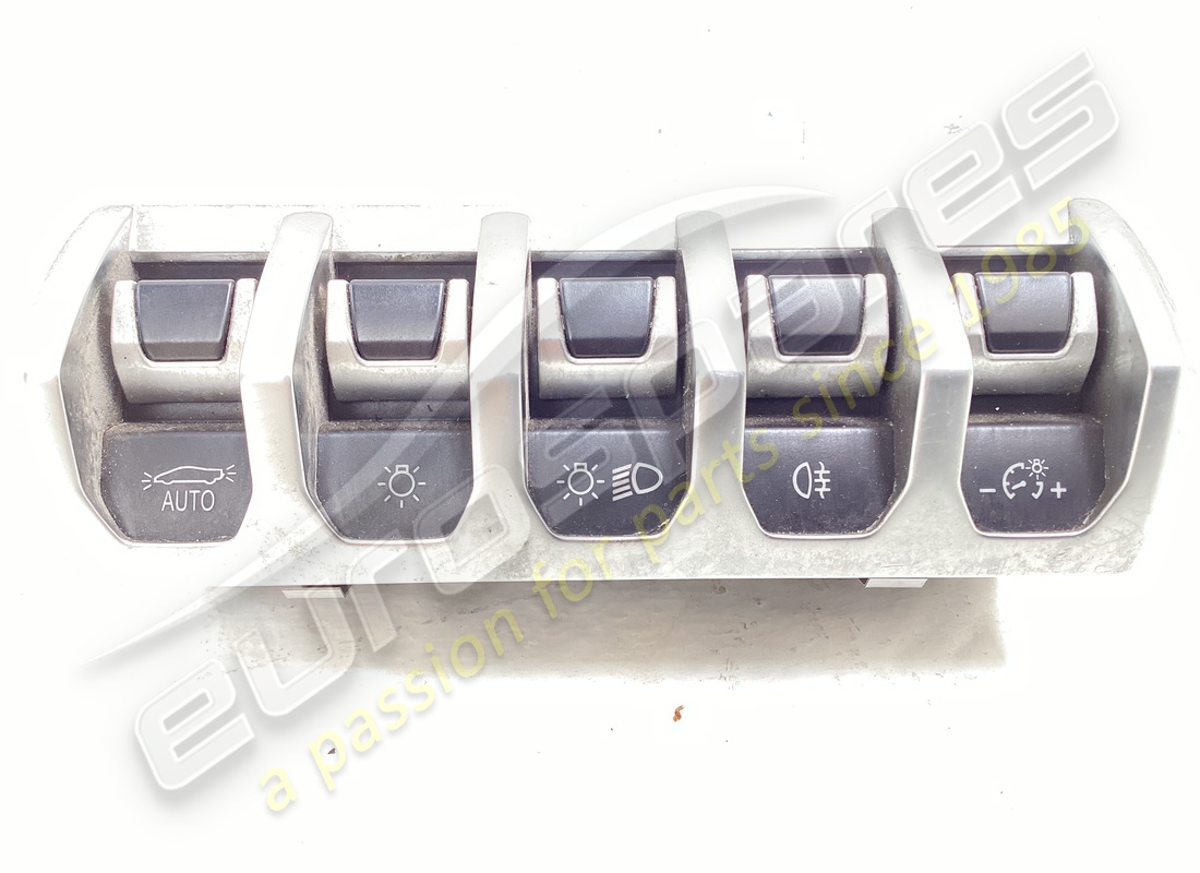 used lamborghini rotary light 5 switches. part number 470941531b (1)