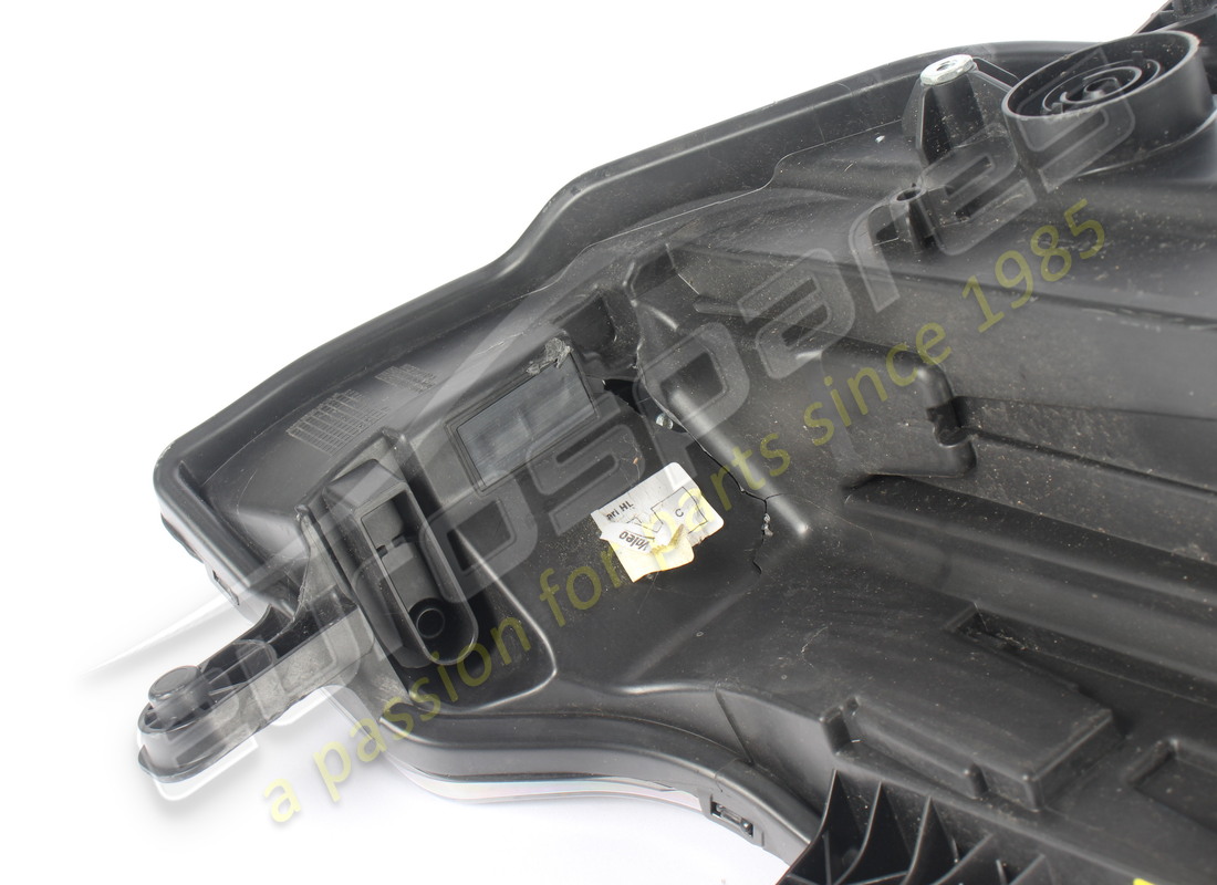 damaged ferrari lh headlamp. part number 336572 (6)
