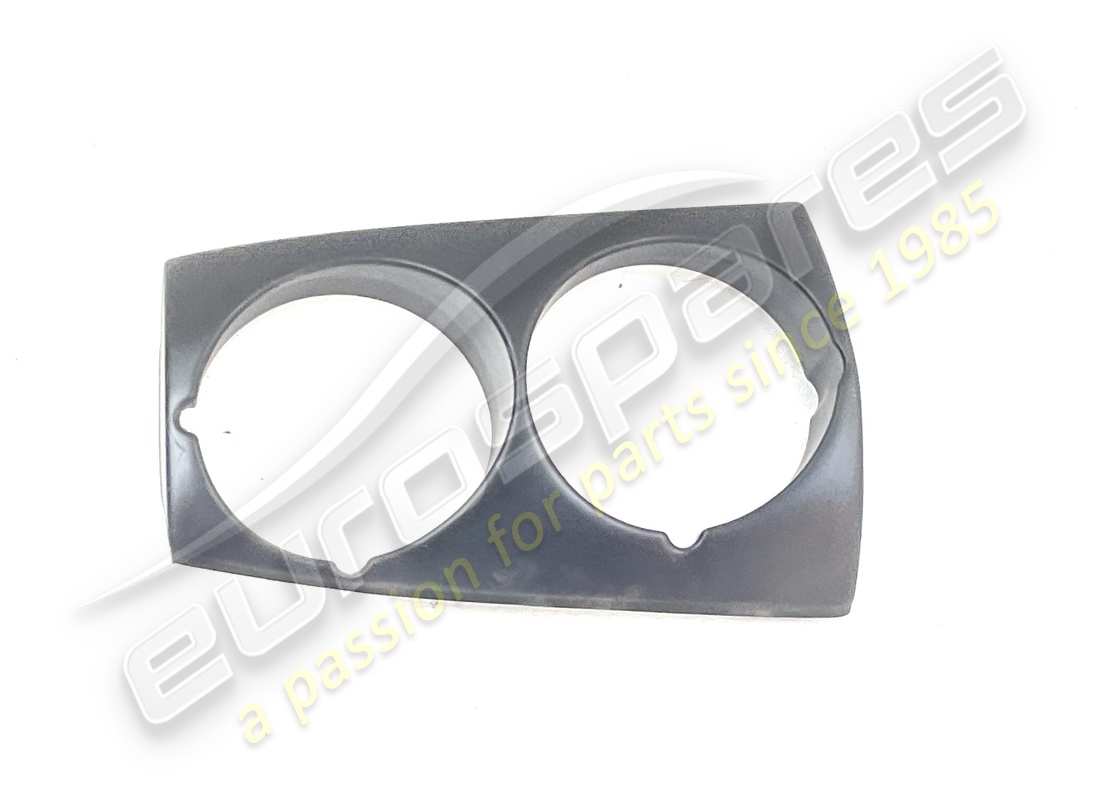 new ferrari rh head lamp surround. part number 61527200 (1)