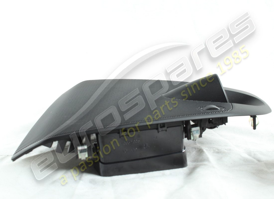 new maserati central loud speaker grill b. part number 670049284 (2)