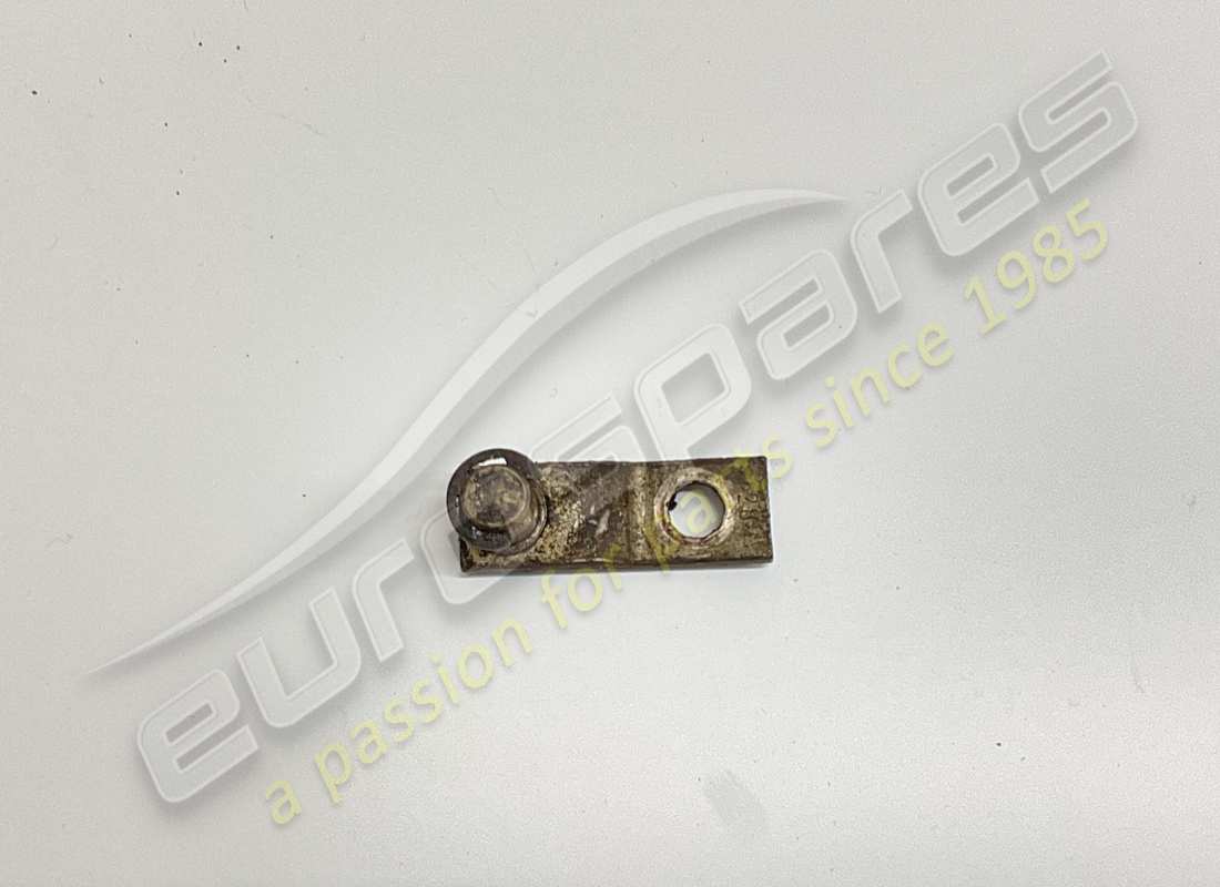 USED Ferrari PIVOT . PART NUMBER 40213902 (1)