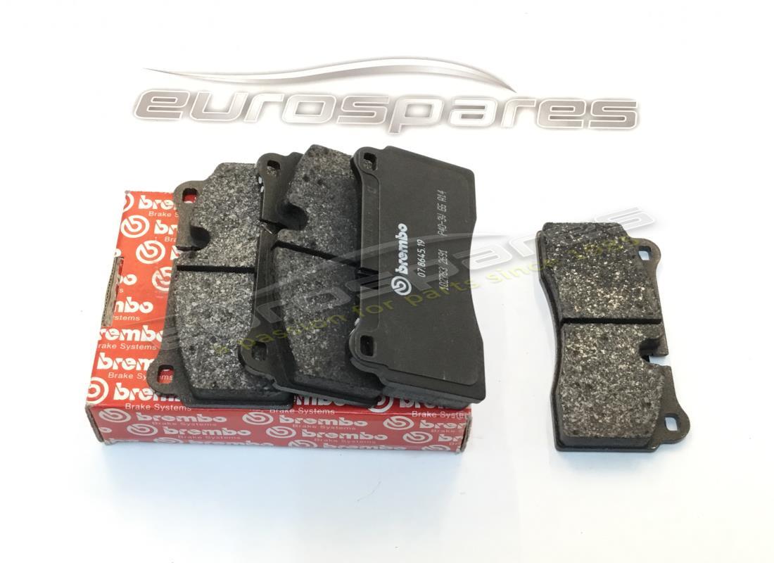 new lamborghini set rear brake pads carbon ceramic. part number 420698451f (1)