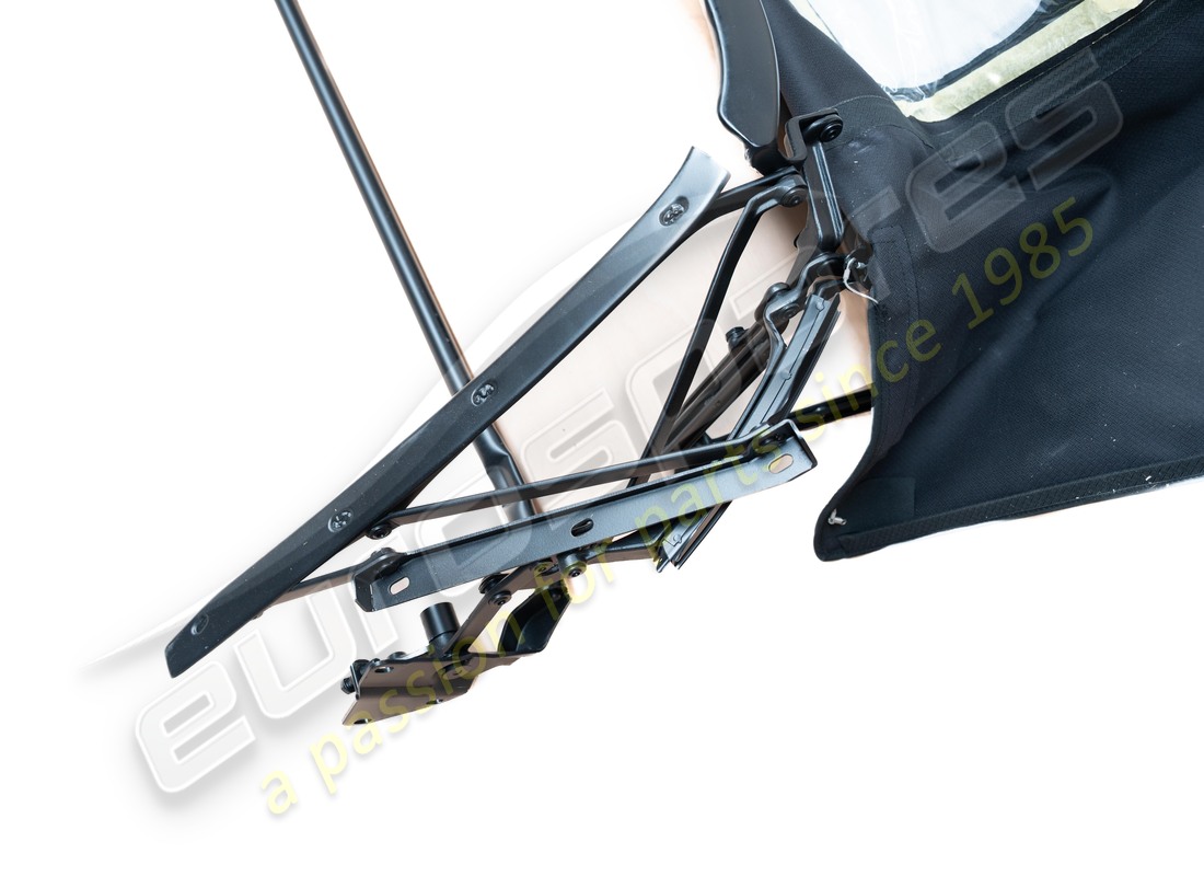 NEW FERRARI ROOF COMPLETE LHD BLACK. PART NUMBER 64248900 (5) new ferrari roof complete lhd black. part number 64248900 (5)