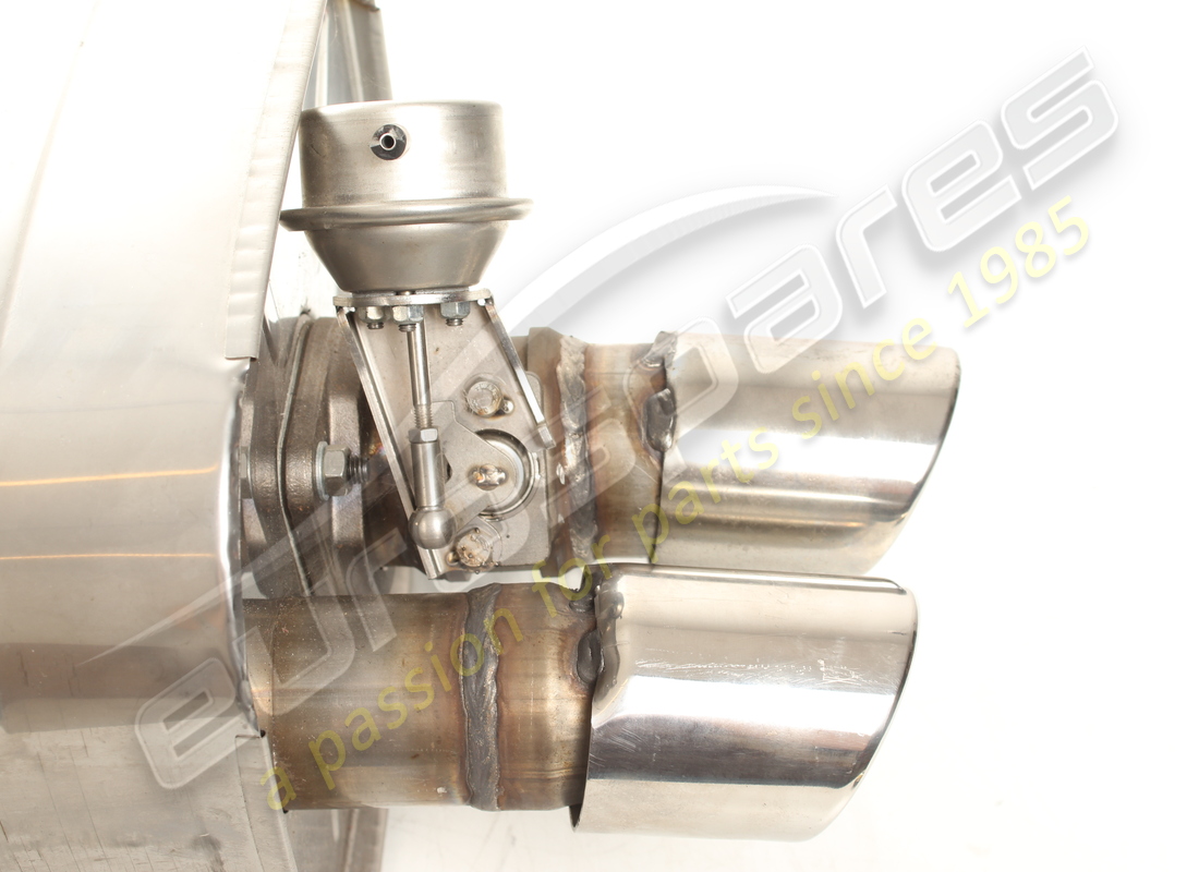new ferrari silenziatore posteriore sx. part number 200998 (3)