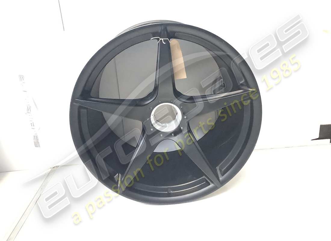 new ferrari rear wheel. part number 300971 (1)