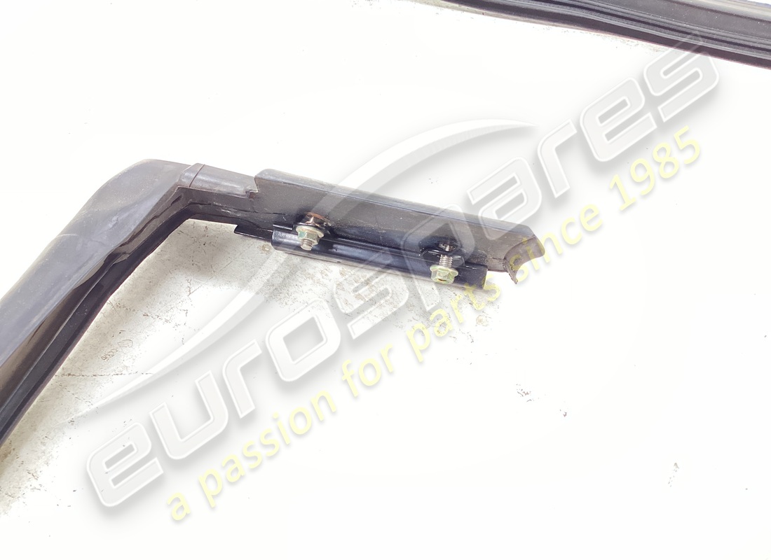 used maserati door bay and a-pillar weathe. part number 66365900 (2)