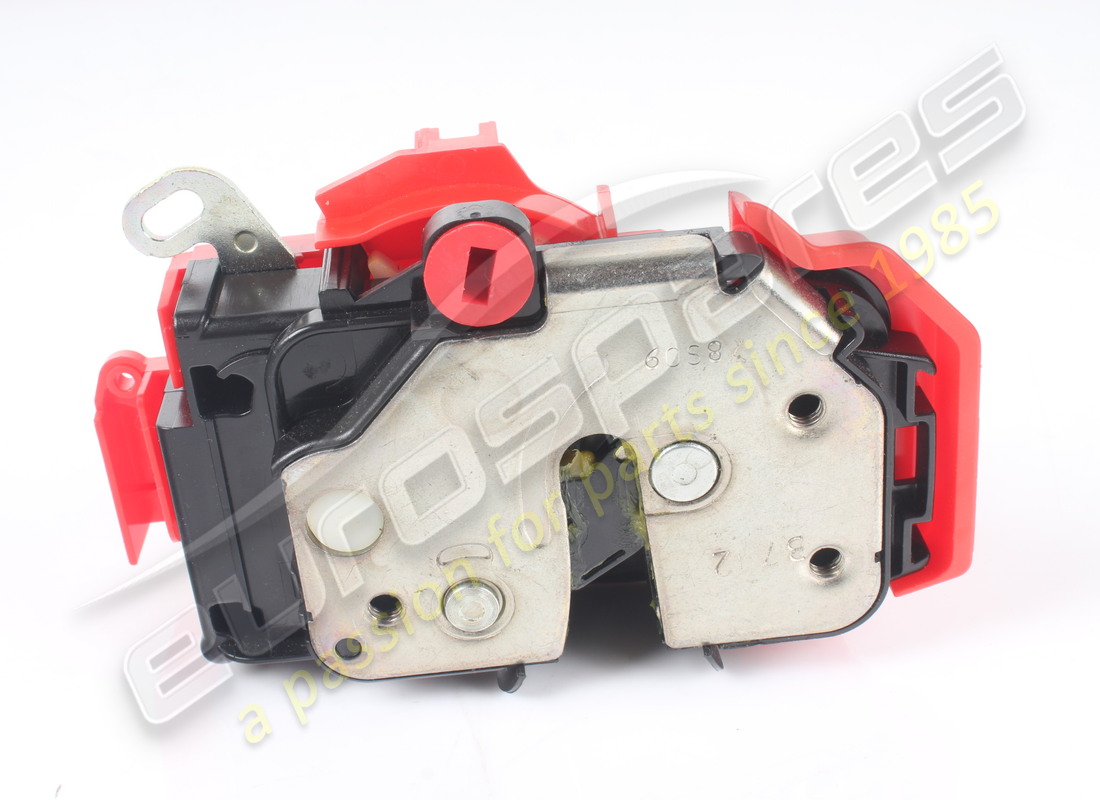 USED Ferrari LH DOOR LOCK -VALID FOR GD . PART NUMBER 81015700 (1) USED Ferrari LH DOOR LOCK -VALID FOR GD . PART NUMBER 81015700 (1)