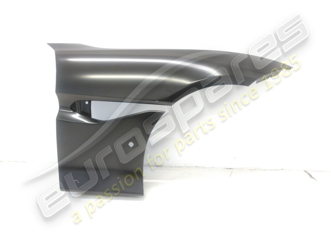 new ferrari front rh fender. part number 88748311 (1)