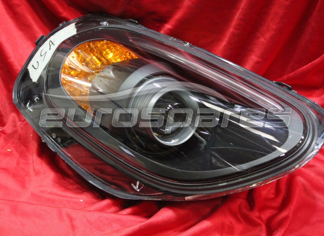 new ferrari rh headlight low/high beam. part number 217841 (1)