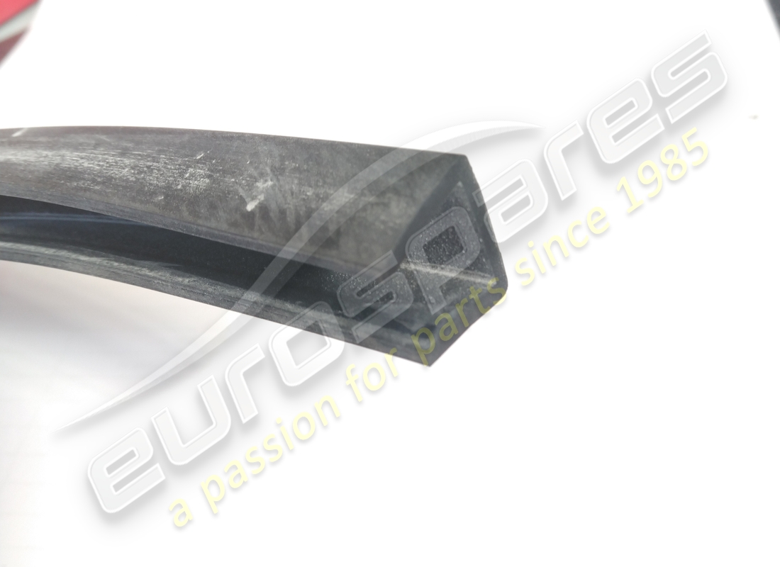 NEW Eurospares REAR SCREEN WEATHER STRIP . PART NUMBER 14300110 (1)