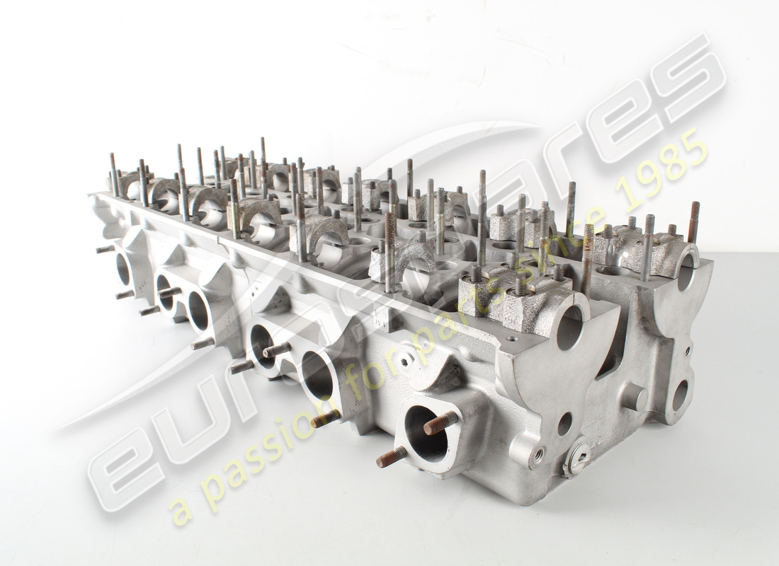 RECONDITIONED FERRARI RH CYLINDER HEAD COMPLETE. PART NUMBER 113937 (2) reconditioned ferrari rh cylinder head complete. part number 113937 (2)