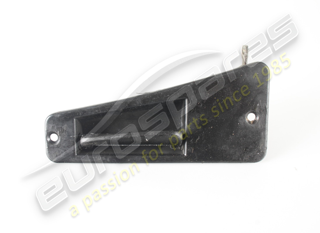 used ferrari rh outer door handle. part number 61506600 (2)