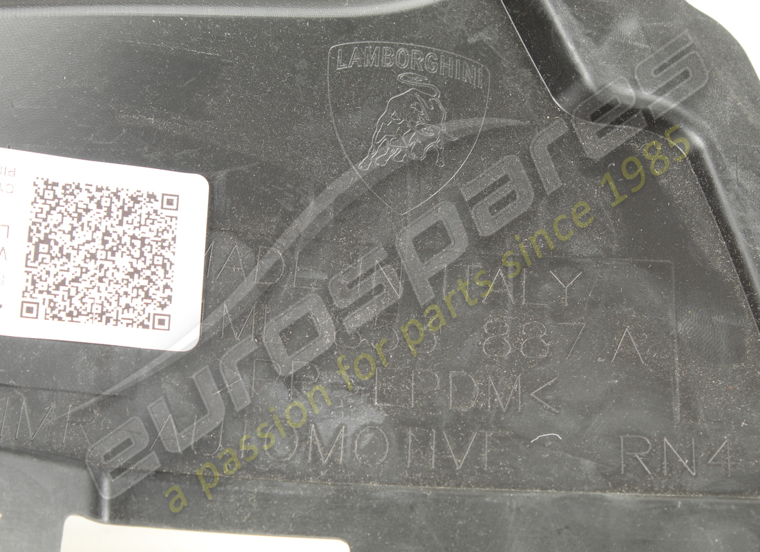 NEW LAMBORGHINI WHEELHOUSE FRONT SPOILER LEFT. PART NUMBER 4ML853887A (4) new lamborghini wheelhouse front spoiler left. part number 4ml853887a (4)
