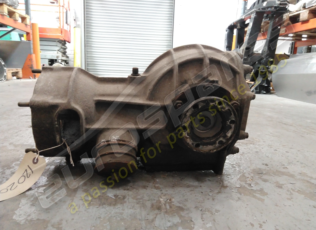 used ferrari differential complete r12/39. part number 120208 (4)
