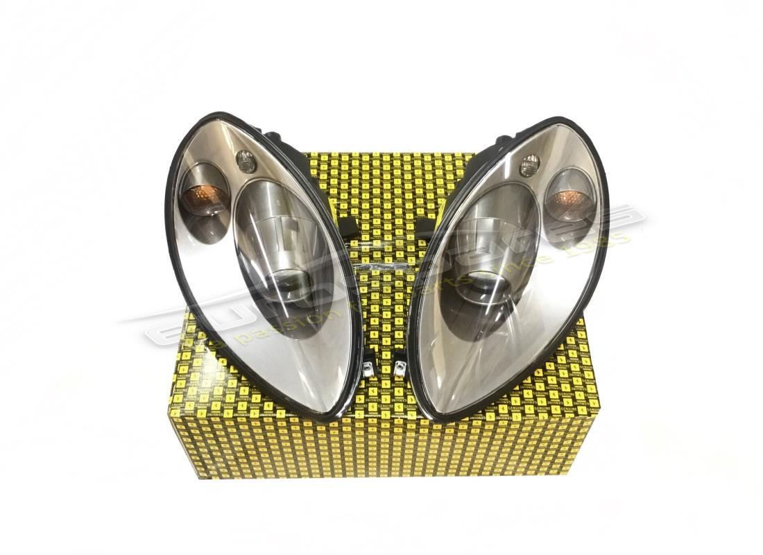 new ferrari lhd front light kit grigio. part number 80224572 (1)