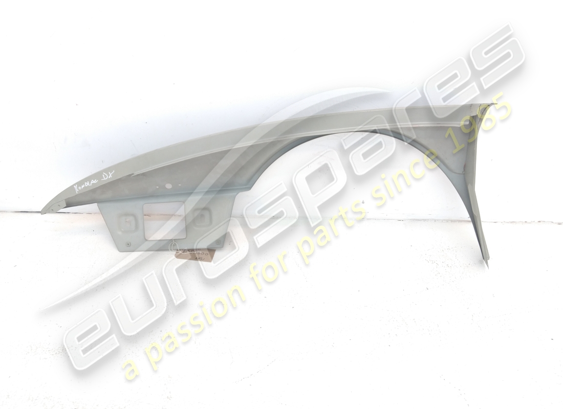 new ferrari rh front wing. part number 60511800 (2)
