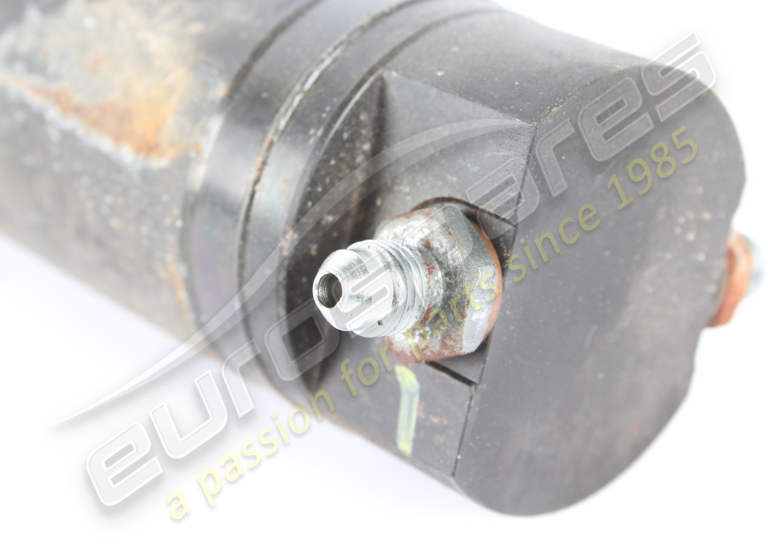 used maserati oil accumulator for variator. part number 190163 (3)