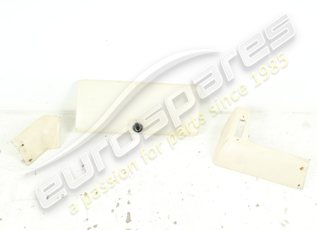 used lamborghini complete interior in cream. part number 001147541 (11)