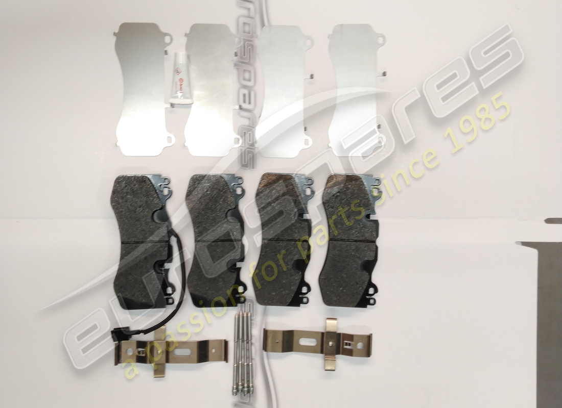 new maserati front pads kit. part number 673013304 (1)