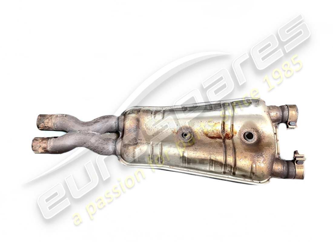 used maserati central silencer. part number 187826 (1)