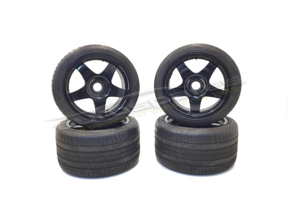 used ferrari speedline competition wheel set 18 inch. part number fwhe058 (2)