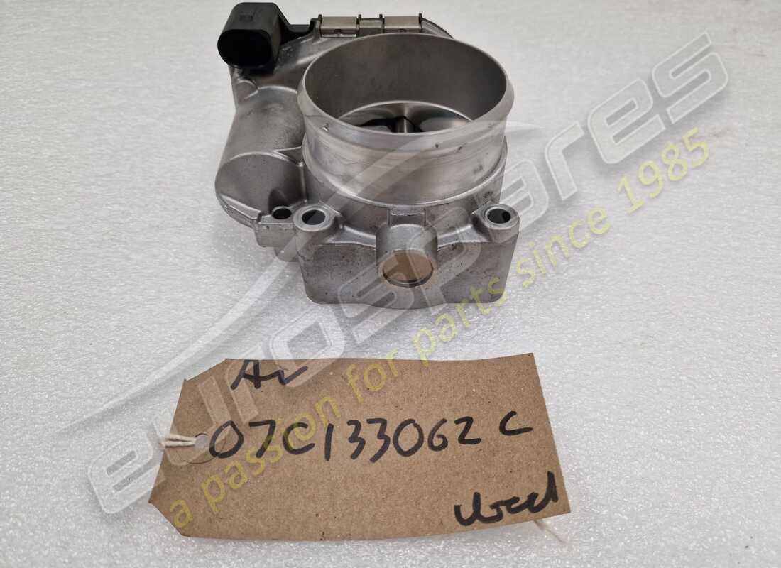used lamborghini throttle valve. part number 07c133062c (2)