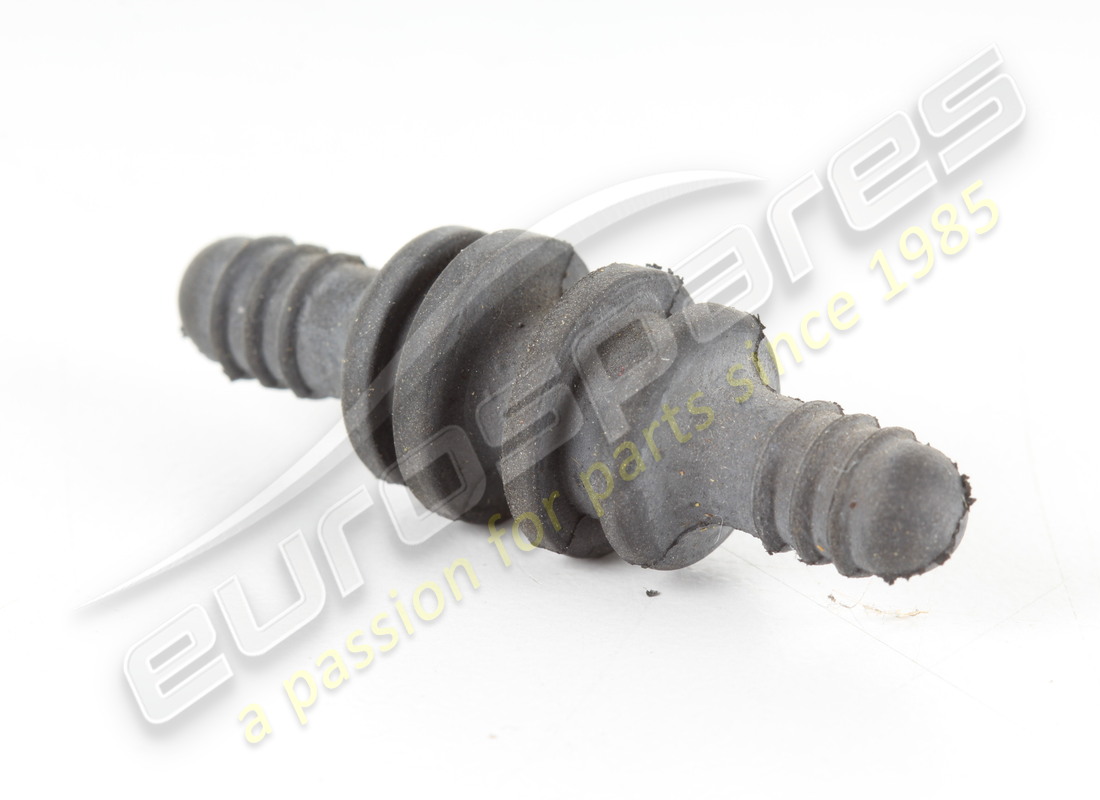 new maserati vacuum pump grommet. part number 325520345 (1)