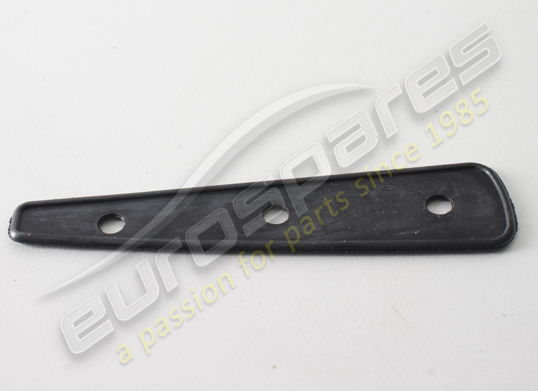 new lamborghini bonnet panel seal. part number 009460100 (1)