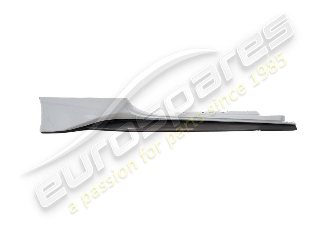 new ferrari complete rh underdoor trim. part number 766048 (1)