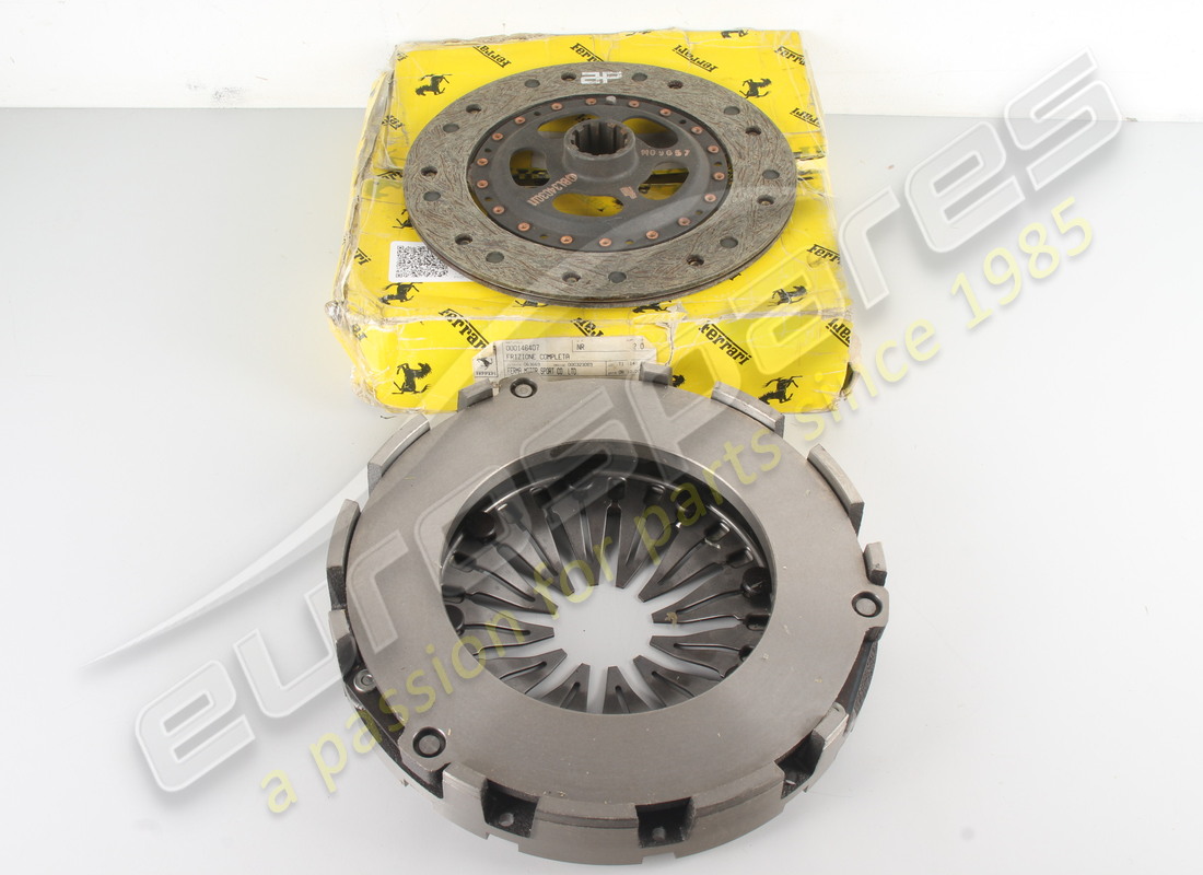 new ferrari single plate clutch complete. part number 146407 (1)