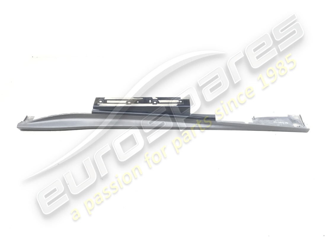 USED Ferrari RH OUTER SILL COVER . PART NUMBER 84306110 (1)