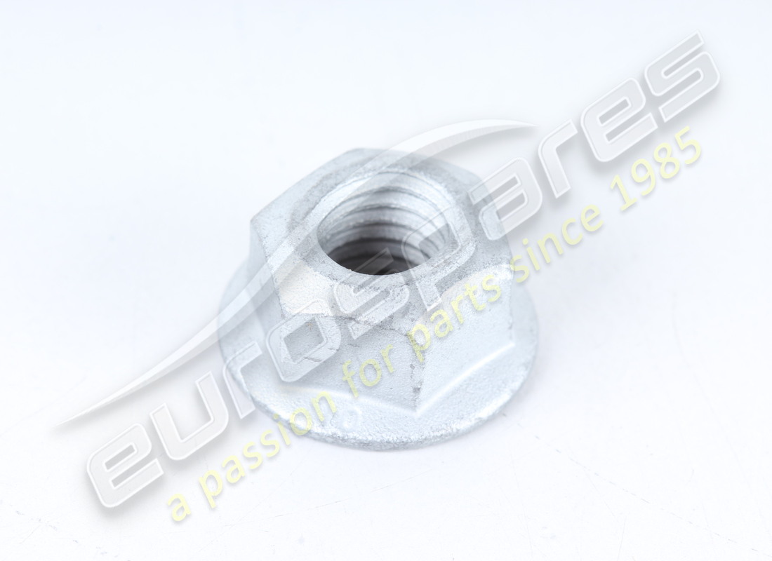 new porsche nut - vm 8. part number 90038000501 (1)