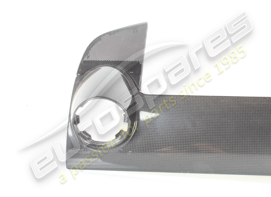 USED FERRARI RH MOULDING -CARBON VERSIO. PART NUMBER 69374900 (2) used ferrari rh moulding -carbon versio. part number 69374900 (2)