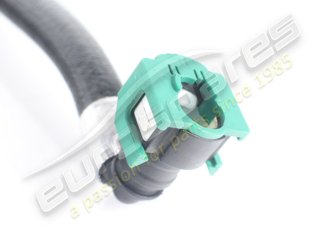 USED FERRARI FUEL DELIVERY PIPE. PART NUMBER 315115 (3) used ferrari fuel delivery pipe. part number 315115 (3)