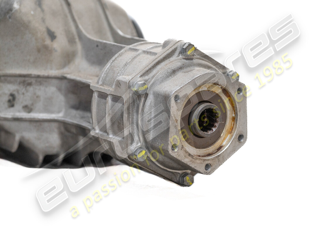 used lamborghini front differential axle carrier. part number 45y7q1470 (2)