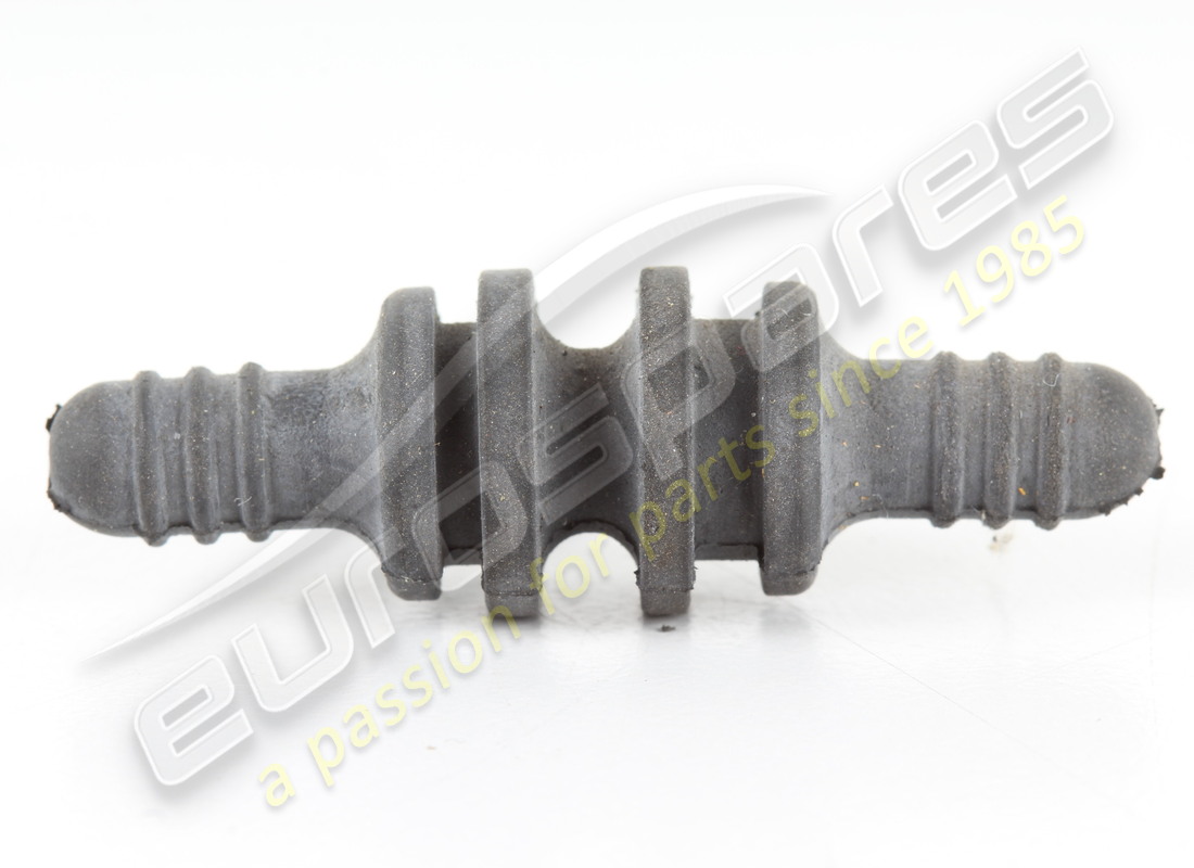 new maserati vacuum pump grommet. part number 325520345 (2)