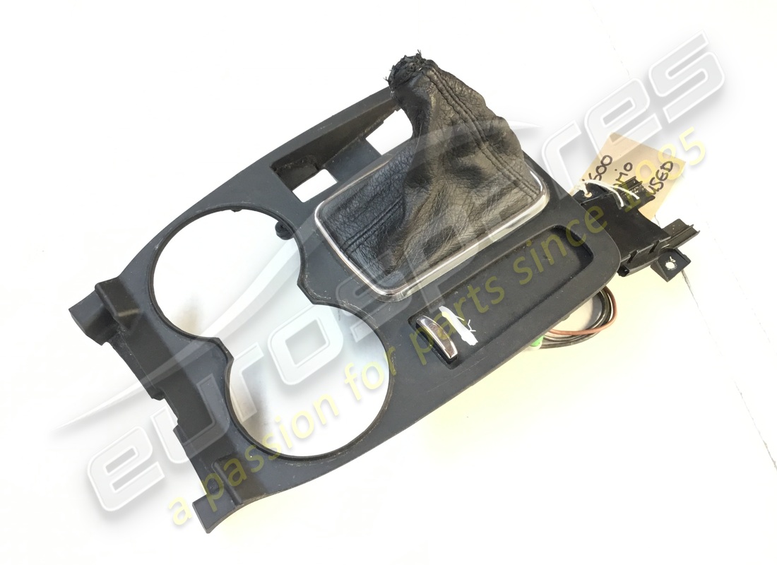 used maserati complete central trim plate black. part number 981606600 (2)