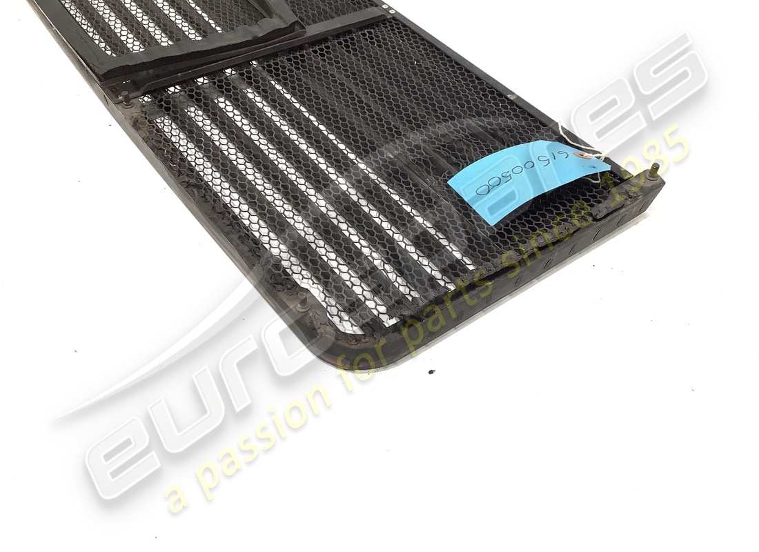 used ferrari rear grille engine cover. part number 61500500 (2)